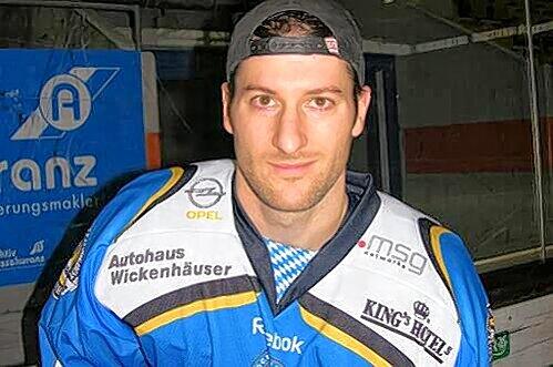 Bereitete in seinem ersten Spiel für den EHC zwei Tore vor: Dominic Auger.