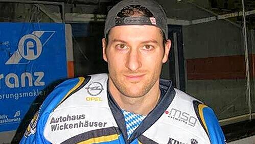 Bereitete in seinem ersten Spiel für den EHC zwei Tore vor: Dominic Auger. Bereitete in seinem ersten Spiel für den EHC zwei Tore vor: Dominic Auger.