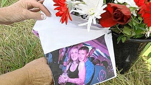 Andrea (18) und Ingo (33): Dieses Foto entstand nur wenige Stunden vor dem Tod des Liebespaares. Andrea (18) und Ingo (33): Dieses Foto entstand nur wenige Stunden vor dem Tod des Liebespaares.