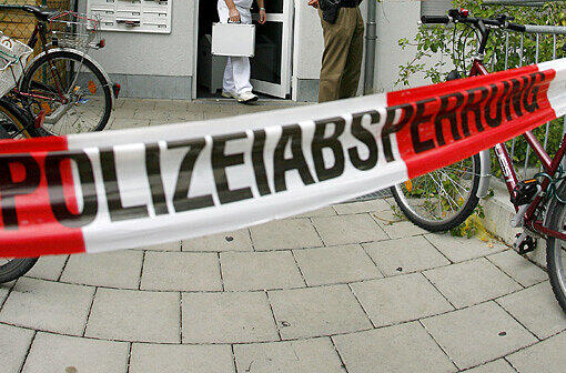 In Kleinhadern ist eine Frau (52) nach Gewalteinwirkung gestorben. Die Polizei hat den Lebensgefährten festgenommen. (Symbolbild)