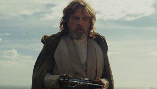 Luke Skywalker (Mark Hamill) fürchtet die rohe, ungezähmte Macht, die er in Rey spürt.