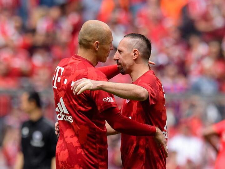 Prägten lange Zeit den FC Bayern: Arjen Robben (l) und Franck Ribery.