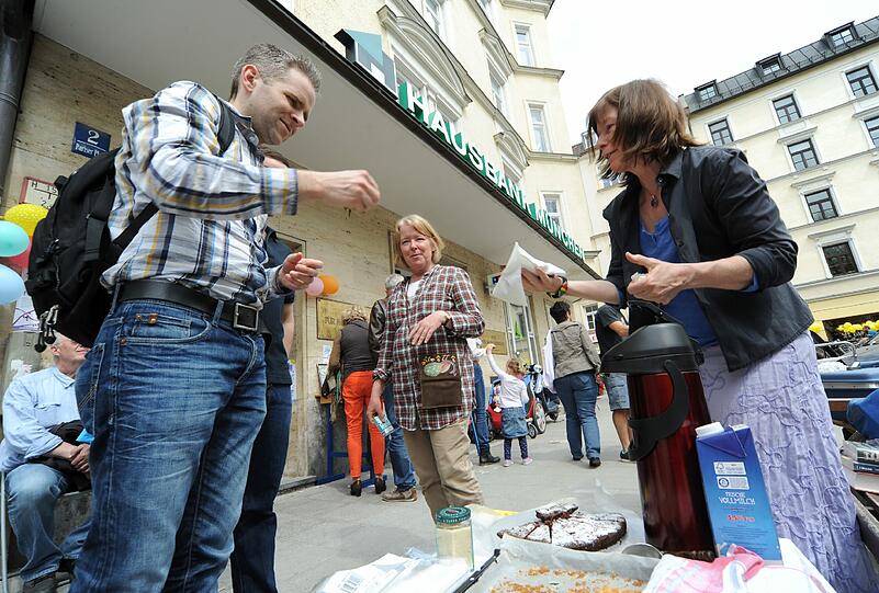Hofflohmarkt in der Weißenburgerstraße