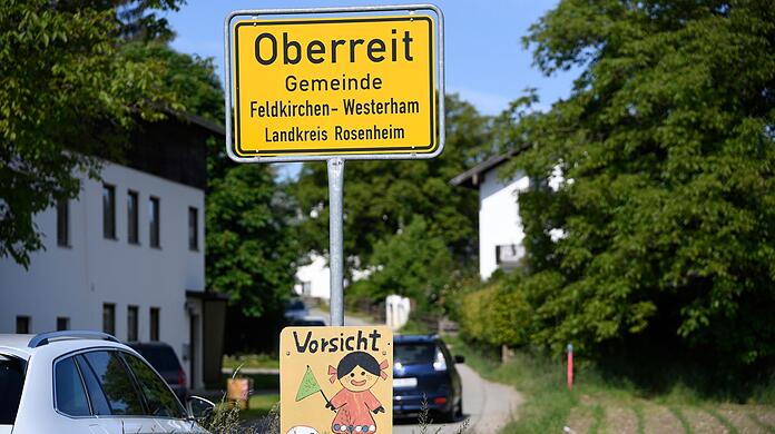 Ortsschild von Oberreit, der Gemeinde Feldkirchen-Westerham, wo der zehnjährige Junge ums Leben kam.