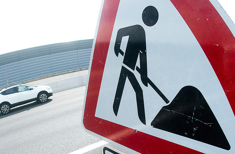 Die Autobahnbrücke wird saniert - und wird damit zur Engstelle.
