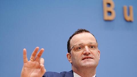 Jetzt brauche es eine nationale Kraftanstrengung, so der geschäftsführende Gesundheitsminister Jens Spahn.