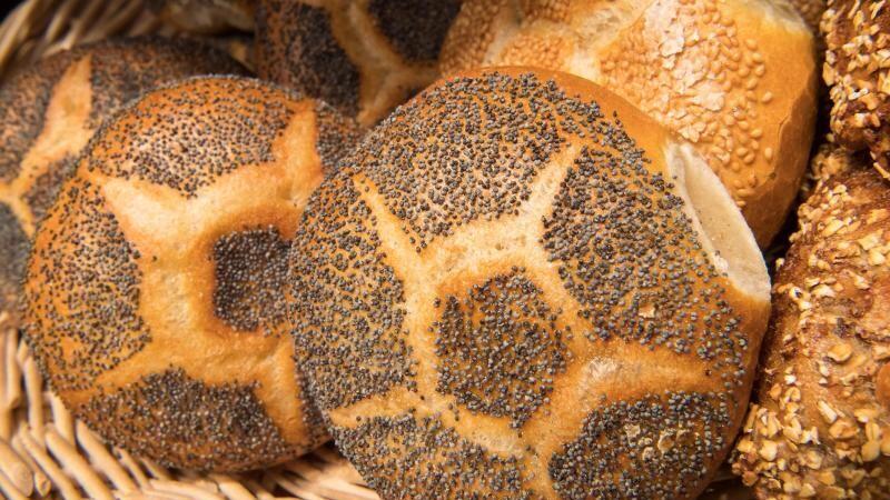 Ob trockene Brötchen "zubereitete Speisen" sind, muss jetzt der Bundesgerichtshof entscheiden.