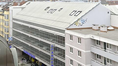 Im Penthouse über dem Isarparkhaus ist Charlotte Böhringer ermordet worden. Dort entsteht ein Lokal der Lebensfreude.
