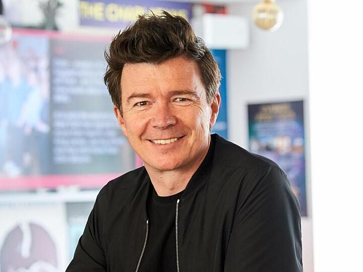 Bei Rick Astley gibt es zu Weihnachten karamellisierte Kartoffeln.
