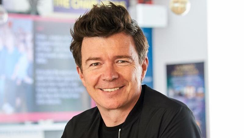Bei Rick Astley gibt es zu Weihnachten karamellisierte Kartoffeln. Bei Rick Astley gibt es zu Weihnachten karamellisierte Kartoffeln.