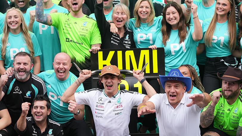 Nur zwei Punkte fehlen noch zum WM-Titel. Nur zwei Punkte fehlen noch zum WM-Titel.