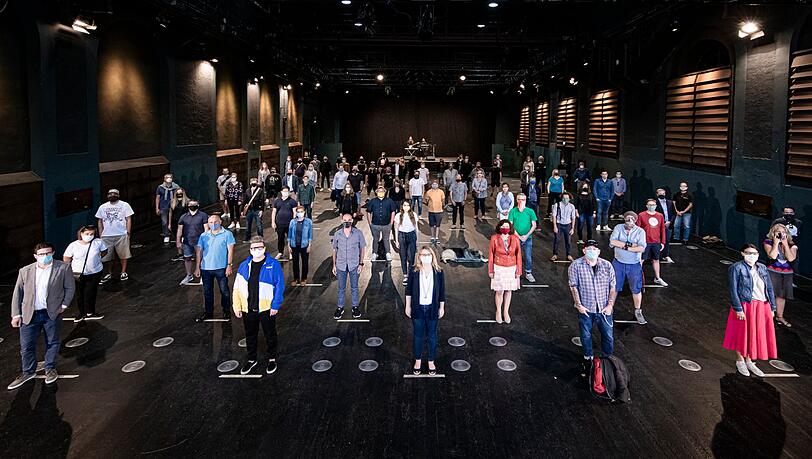 Am Dienstag machten Münchner Kulturveranstalter in der Muffathalle mit einer Aktion auf ihre desolate Situation aufmerksam.