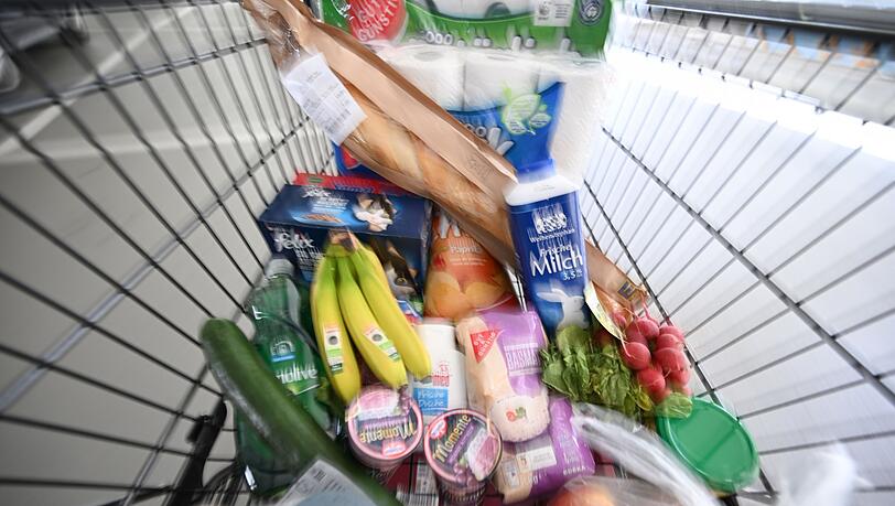 Lebensmittel sind laut Statistischem Bundesamt seit 2020 im Schnitt mehr als 35 Prozent teurer geworden. (Symbolbild)