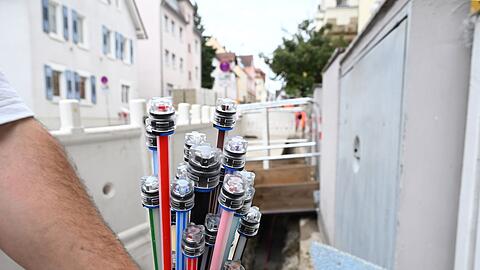 Eine von vielen Baustellen in Deutschland, wo Glasfaser-Internet verlegt wird.