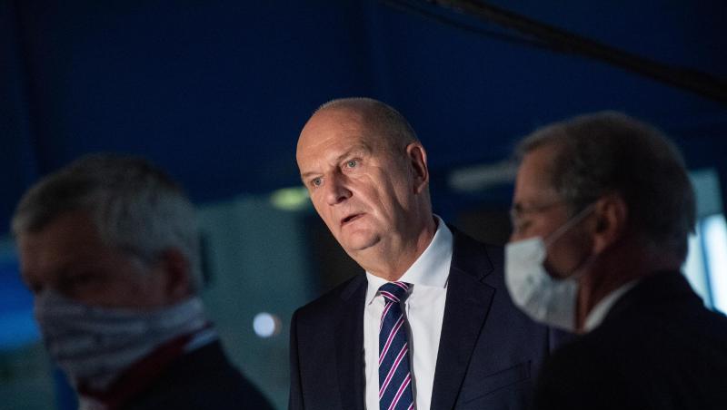 Brandenburgs Ministerpräsident Dietmar Woidke spricht von mehr Verantwortung, die nun bei den Bürgern liege. Brandenburgs Ministerpräsident Dietmar Woidke spricht von mehr Verantwortung, die nun bei den Bürgern liege.