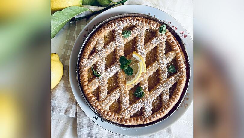 Dieser Zitronenkuchen wird schnell zum Favoriten auf der Kaffeetafel. Dieser Zitronenkuchen wird schnell zum Favoriten auf der Kaffeetafel.