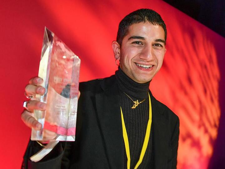 Regisseur Faraz Shariat wurde für seinen Film "Futur Drei" ausgezeichnet.