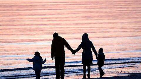 Zwischen dem Alter von Geschwistern liegen im Schnitt rund drei Jahre. (Symbolbild)