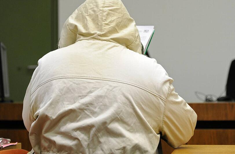 Kinderschänder auf der Anklagebank: Hans F. ist geständig.