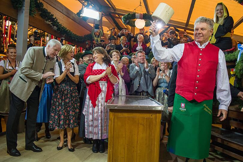Die Bilder vom Anstich zum Durchklicken.