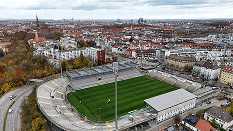 Im Gr&uuml;nwalder Stadion soll bei Olympia Fu&szlig;ball gespielt werden.