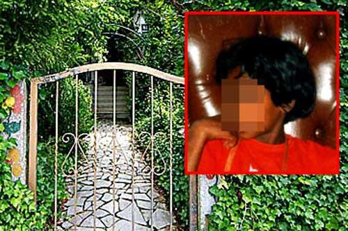 Tod hinter Efeu: Ujal R. (kl. Foto, im Alter von 10 Jahren) ermordete am Sonntag seine Mutter im gemeinsamen Haus in Großhadern.