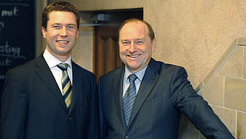 Sie wollen Nachfolger der Fürther Landrätin Gabriele Pauli werden: Matthias Dießl (CSU, links) und Günther Meth (SPD). Sie wollen Nachfolger der Fürther Landrätin Gabriele Pauli werden: Matthias Dießl (CSU, links) und Günther Meth (SPD).