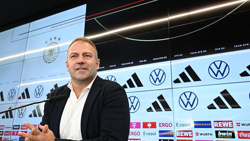 Hat das Geheimnis über seinen WM-Kader gelüftet: Bundestrainer Hansi Flick.