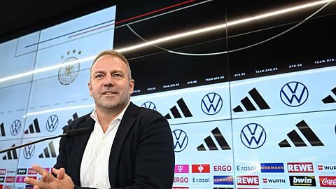 Hat das Geheimnis über seinen WM-Kader gelüftet: Bundestrainer Hansi Flick.