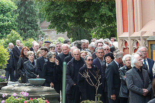 Als Oskar Koller im Mai 2004 auf dem Johannisfriedhof beigesetzt wurde, tobte bereits der Familienstreit.