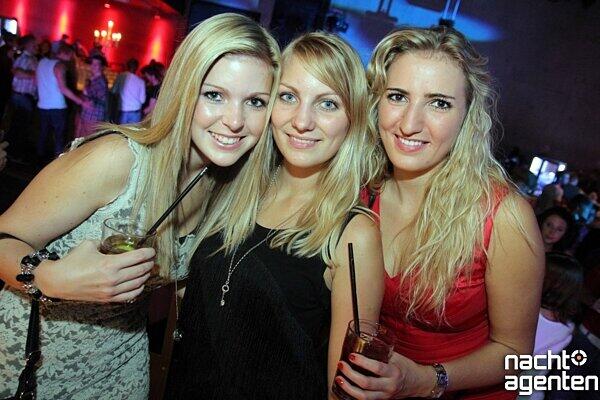 Am Freitag wurden 4 Jahre neraum gebürtig gefeiert! Mehr Bilder unter: www.nachtagenten.de