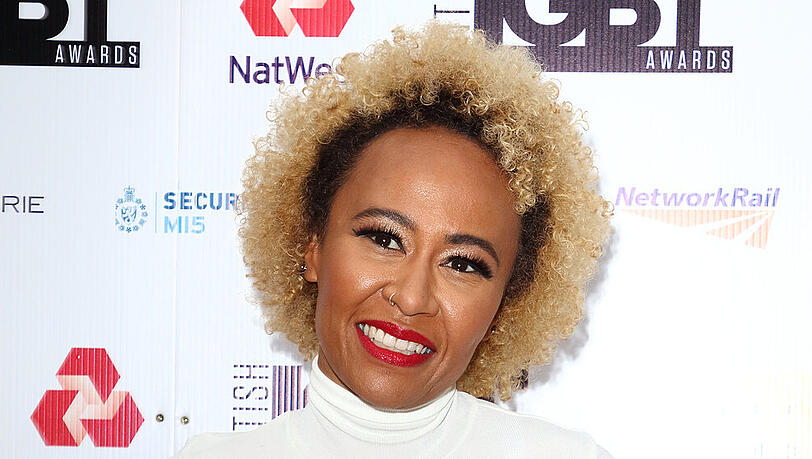 Emeli Sandé ließ sich 2014 von ihrem Mann Adam Gouraguine scheiden Emeli Sandé ließ sich 2014 von ihrem Mann Adam Gouraguine scheiden
