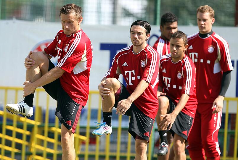 Gustavo in Bandagen - Neuer zeigt die Glanz-Parade: Neue Bilder vom Gardasee