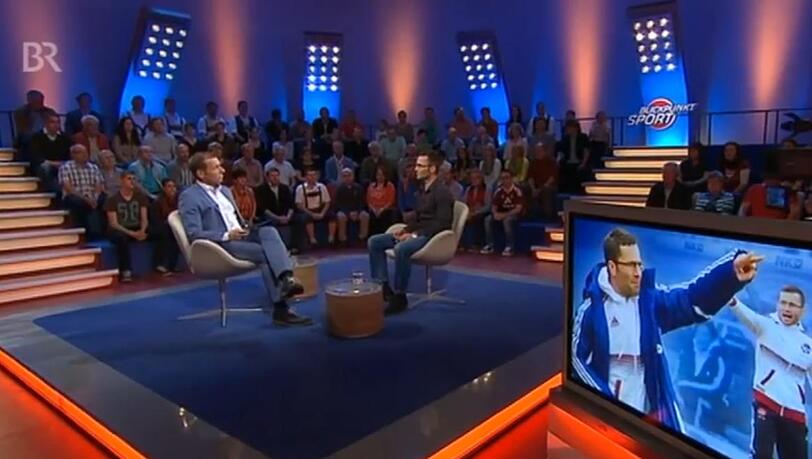 Mit dem Klassenerhalt in der Tasche saß Club-Coach Michael Wiesinger am Sonntagabend bei "Blickpunkt Sport". Mit dem Klassenerhalt in der Tasche saß Club-Coach Michael Wiesinger am Sonntagabend bei "Blickpunkt Sport".