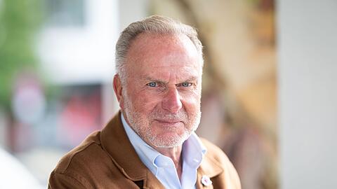 Karl-Heinz Rummenigge gefällt der Weg von Paris Saint-Germain. (Archivbild) Karl-Heinz Rummenigge gefällt der Weg von Paris Saint-Germain. (Archivbild)