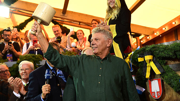 Dieter Reiter will wieder auf dem Oktoberfest anzapfen dürfen. (Archivbild)