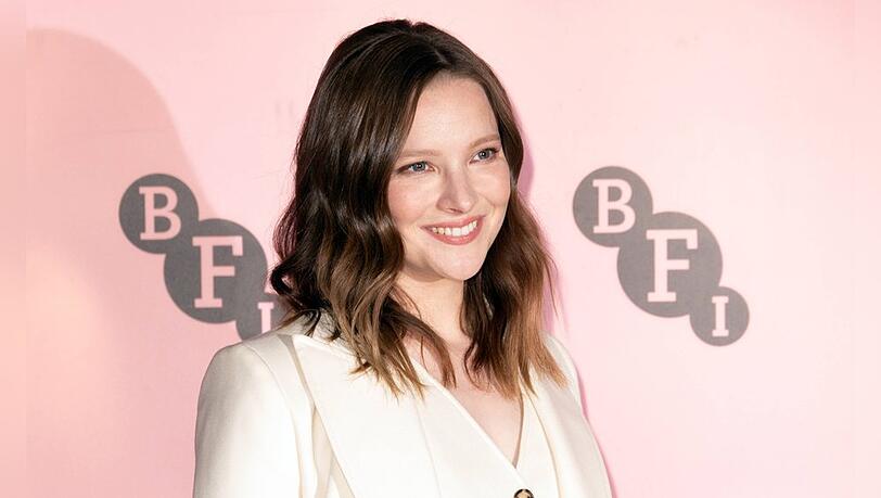 Morfydd Clark wird ebenfalls beim vierteiligen Beatles-Filmprojekt von Sam Mendes mitwirken.