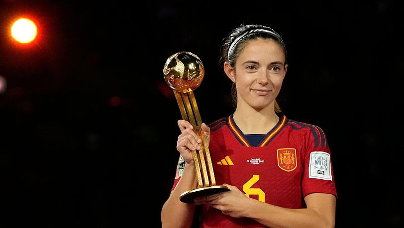 Die Spanierinnen um Aitana Bonmatí sind weiter im Streik.