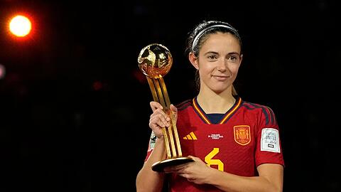 Die Spanierinnen um Aitana Bonmatí sind weiter im Streik.