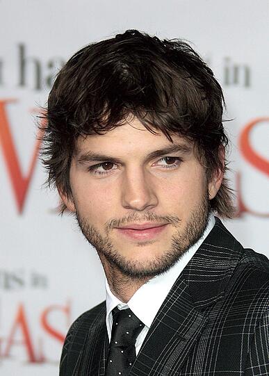 Weitere Bilder des Promi-Pärchens Mila Kunis und Ashton Kutcher.