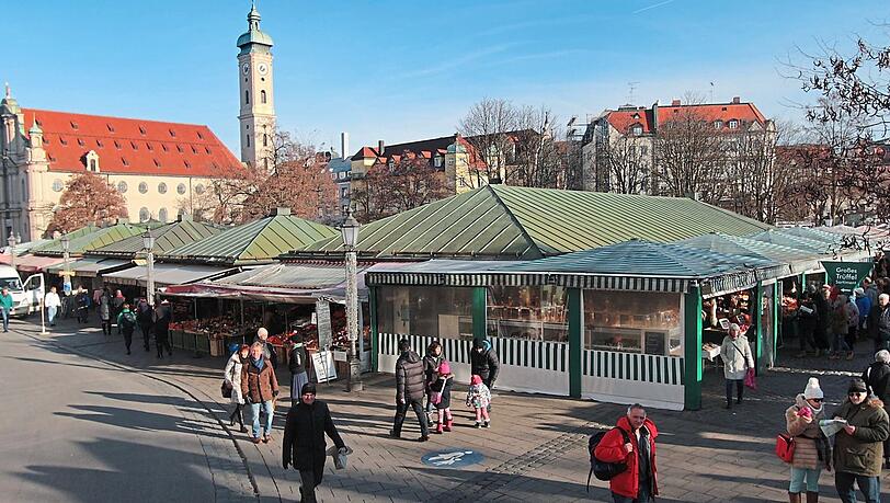 Am Viktualienmarkt muss nochmal gebuddelt werden. Am Viktualienmarkt muss nochmal gebuddelt werden.