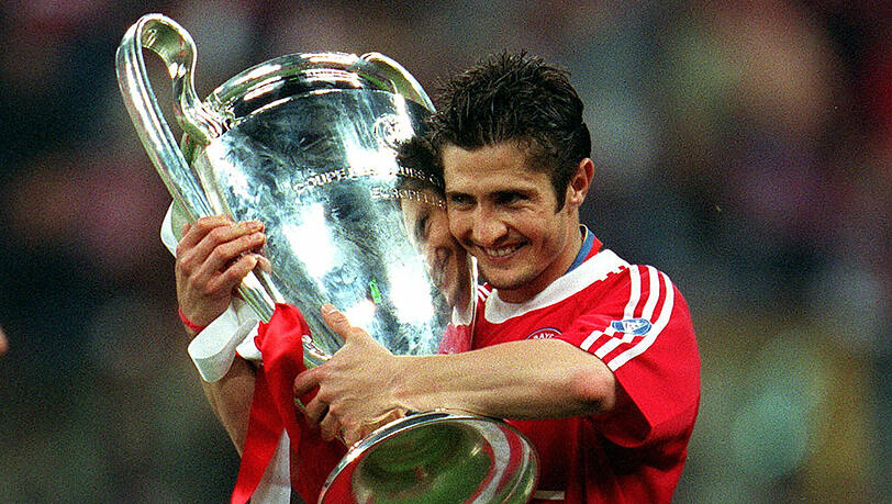 Abwehr: Bixente Lizarazu. Abwehr: Bixente Lizarazu.