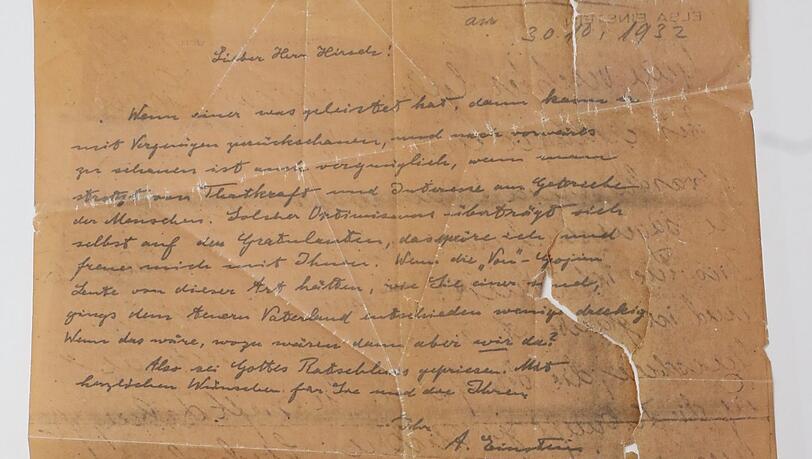 Rätsel um Einstein-Brief gelüftet: nur eine Kopie. Rätsel um Einstein-Brief gelüftet: nur eine Kopie.