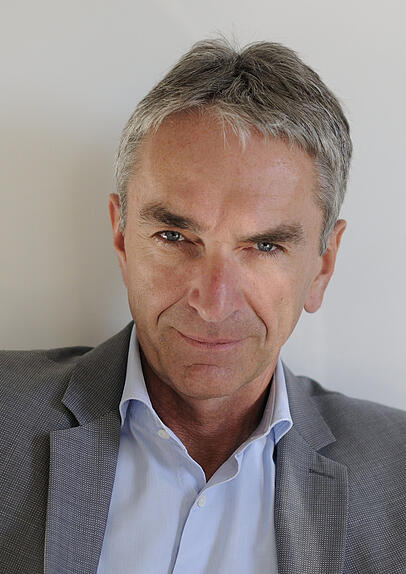 Peter Radl: Der 59-jährige Diplom-Ingenieur studierte Bauingenieurswesen an der TU München. Seit 1987 ist er beim Büro SSF und dort auch Prokurist. Peter Radl: Der 59-jährige Diplom-Ingenieur studierte Bauingenieurswesen an der TU München. Seit 1987 ist er beim Büro SSF und dort auch Prokurist.