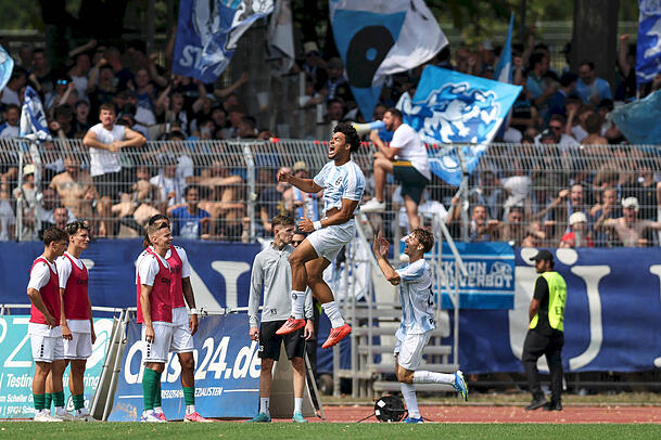 Arian Calderon erzielte gegen Schweinfurt kurz nach seiner Einwechslung seinen ersten Regionalligatreffer.