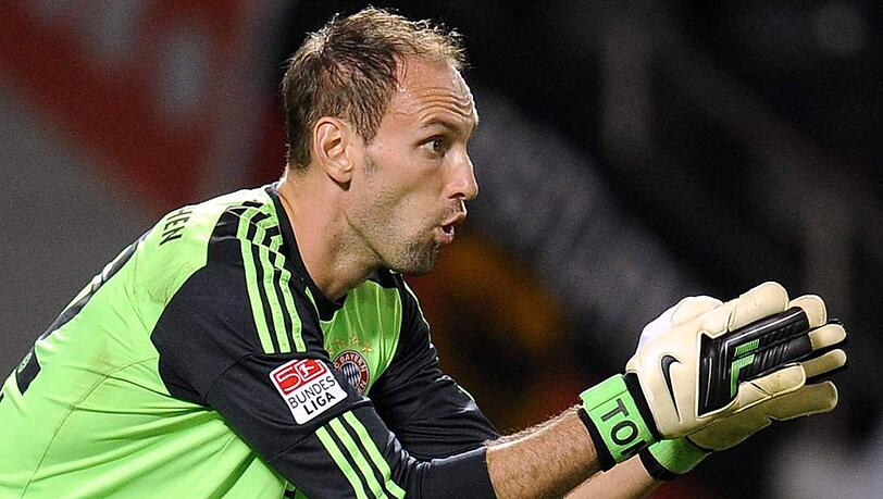 Bei Frankfurt im Gespräch: Bayern Torhüter Tom Starke Bei Frankfurt im Gespräch: Bayern Torhüter Tom Starke