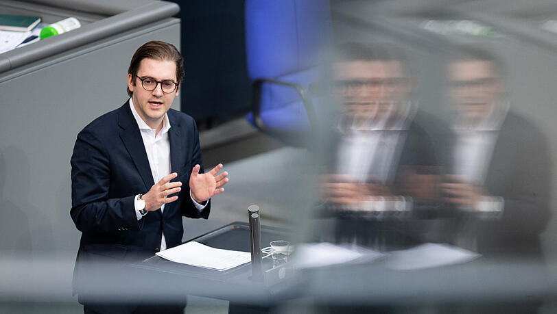 Stephan Pilsinger spricht in einer Plenarsitzung des Deutschen Bundestages. (Archivbild)