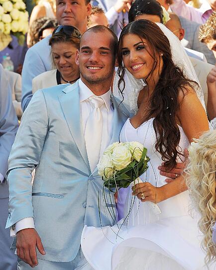 Wesley Sneijder mit seiner Frau Yolanthe, sie ist Schauspielerin.