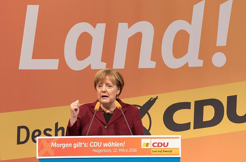 Angela Merkel bei der Wahlkampfabschluss der CDU in Baden-Würtemberg