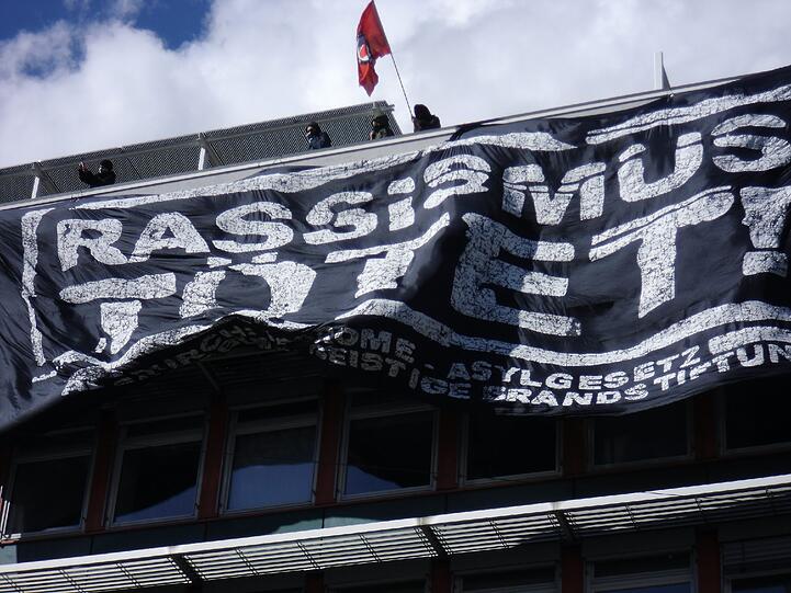 Zum Gedenken an die Reichspogromnacht und gegen Rechtsradikalismus heute findet am Samstag eine Kundgebung am Marienplatz statt.